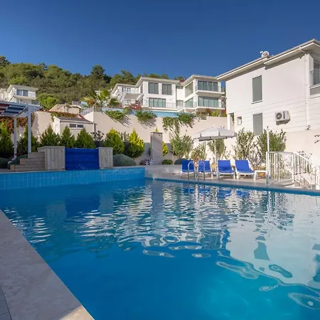 Orka 6 Apartment